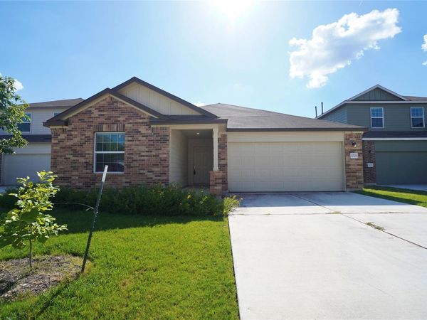 10709 Steinbeck DR, Austin, TX 78747