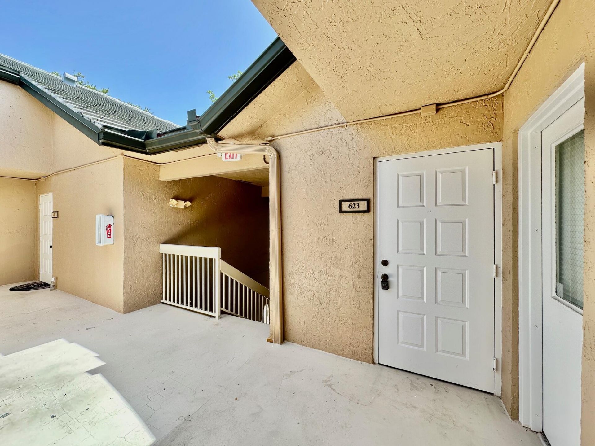 9877 Westview Drive, Unit 623, Coral Springs, FL 33076 Photo