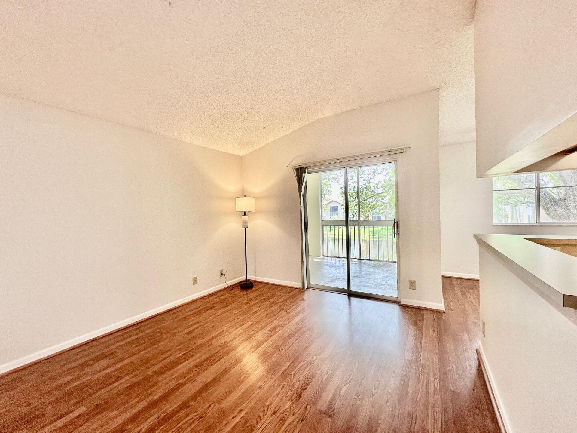 9877 Westview Drive, Unit 623, Coral Springs, FL 33076 Photo