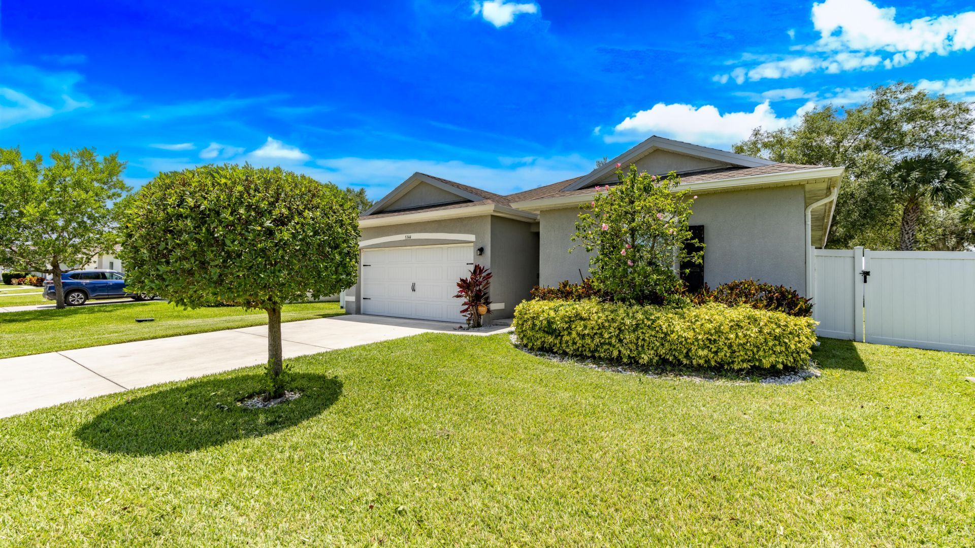 5344 Oakland Lake Circle, Fort Pierce, FL 34951 Photo