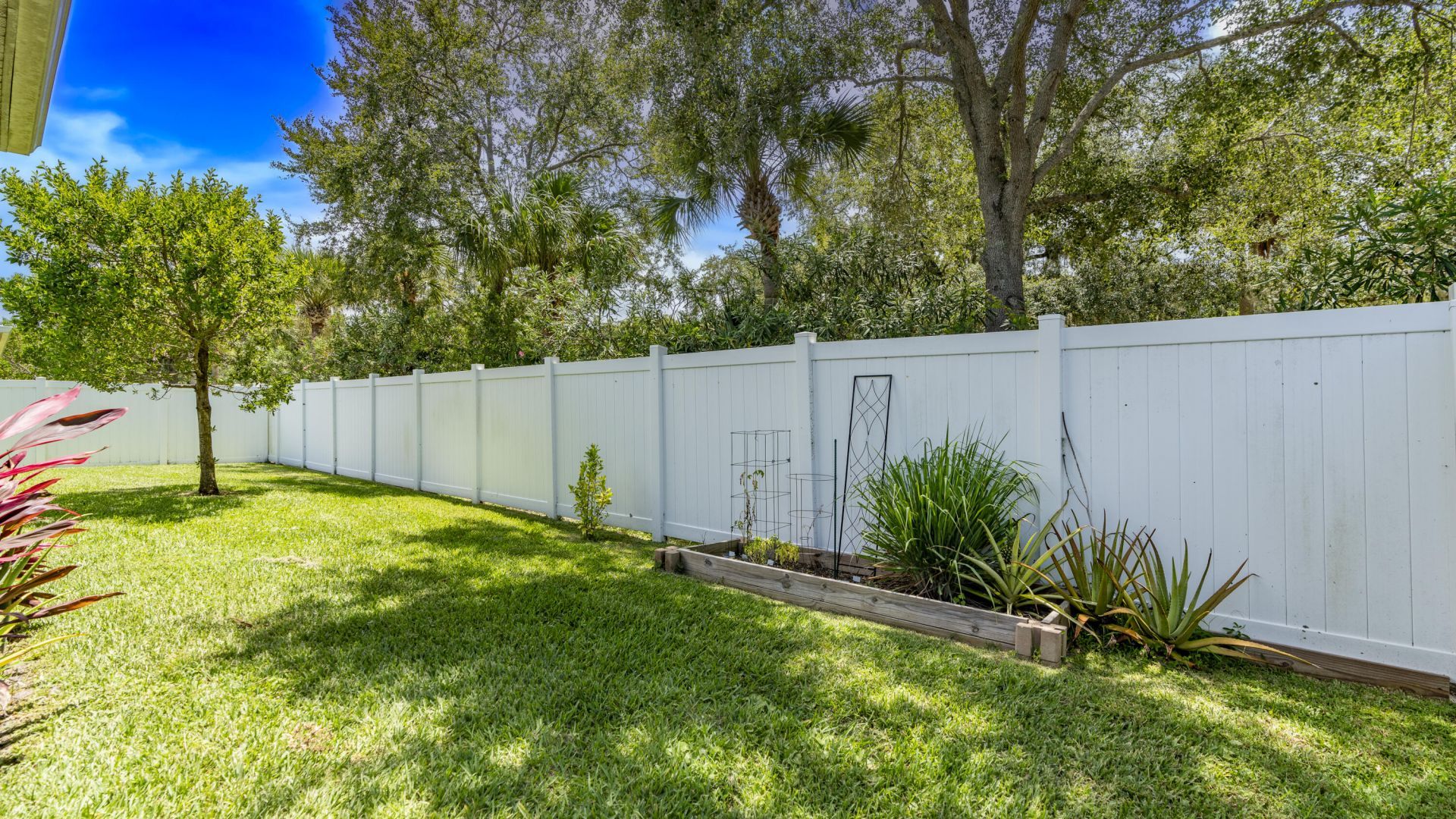 5344 Oakland Lake Circle, Fort Pierce, FL 34951 Photo
