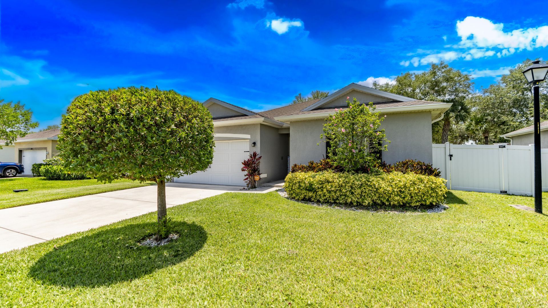 5344 Oakland Lake Circle, Fort Pierce, FL 34951 Photo