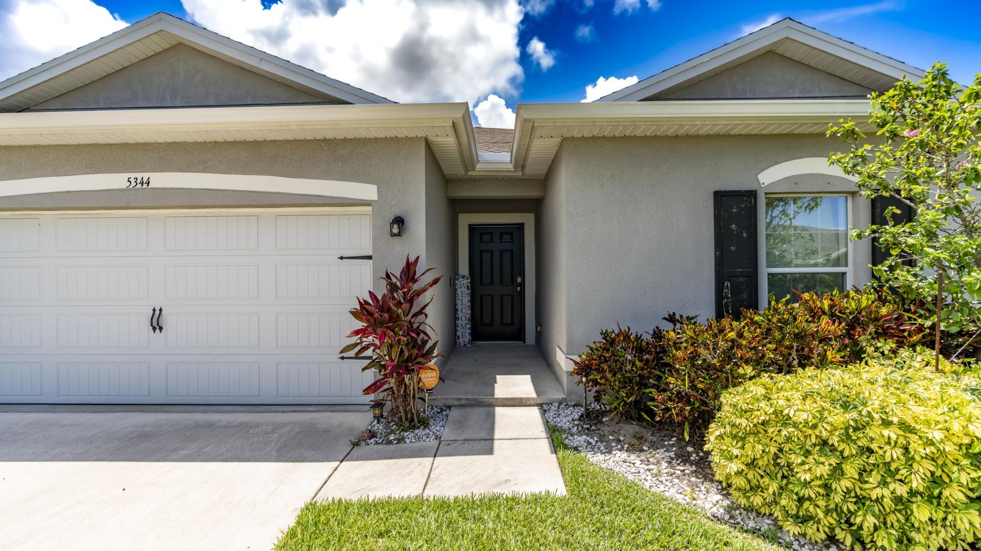 5344 Oakland Lake Circle, Fort Pierce, FL 34951 Photo