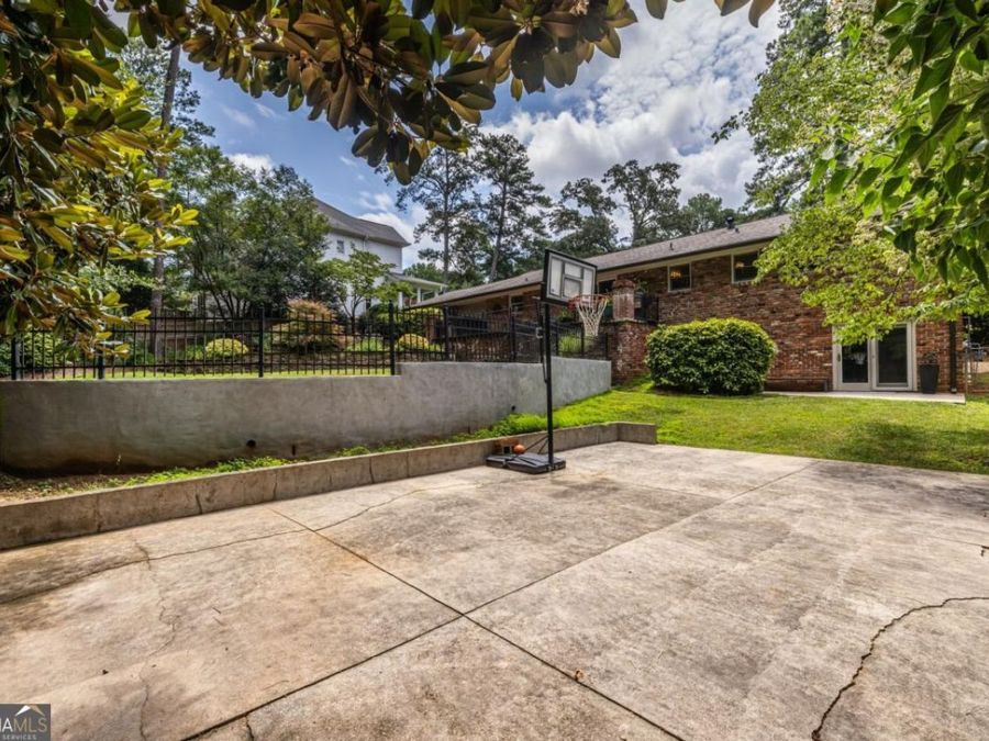 Property Image 43