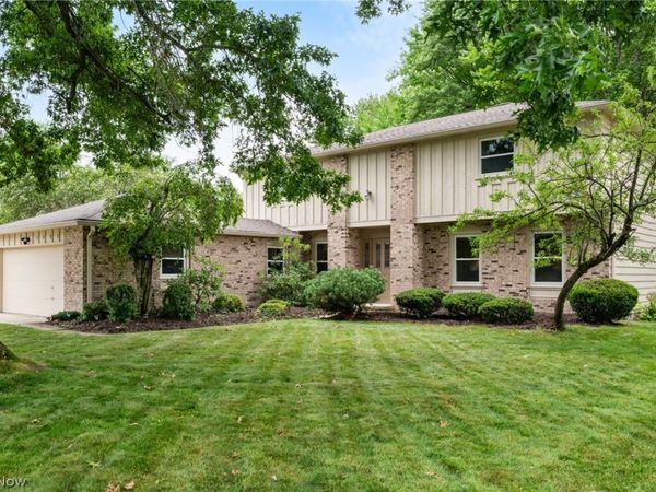 5082 Cheswick Drive, Solon, OH 44139