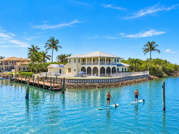 4105 NE Rigels Cove Way, Hutchinson Island, FL 34957