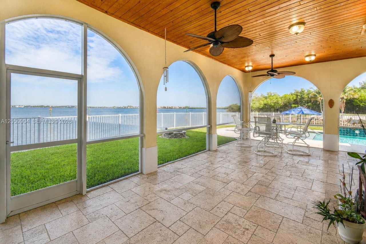 4105 NE Rigels Cove Way, Hutchinson Island, FL 34957 Photo