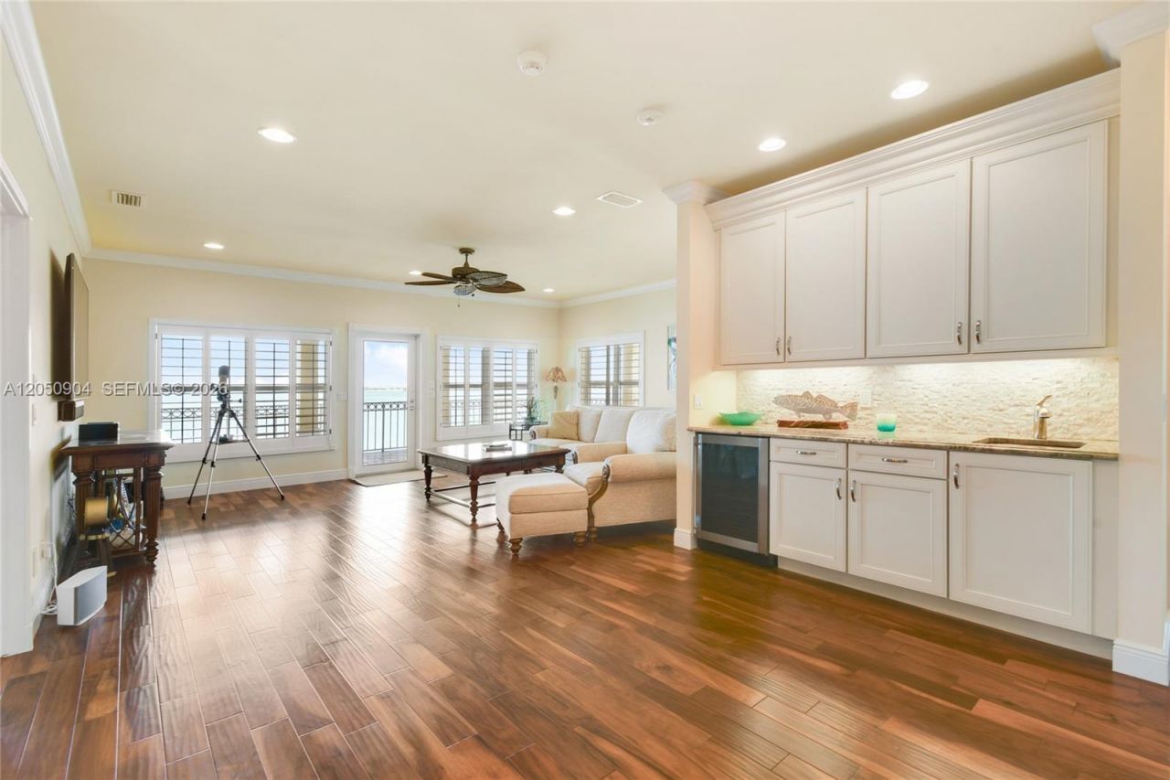 4105 NE Rigels Cove Way, Jensen Beach, FL 34957 Photo