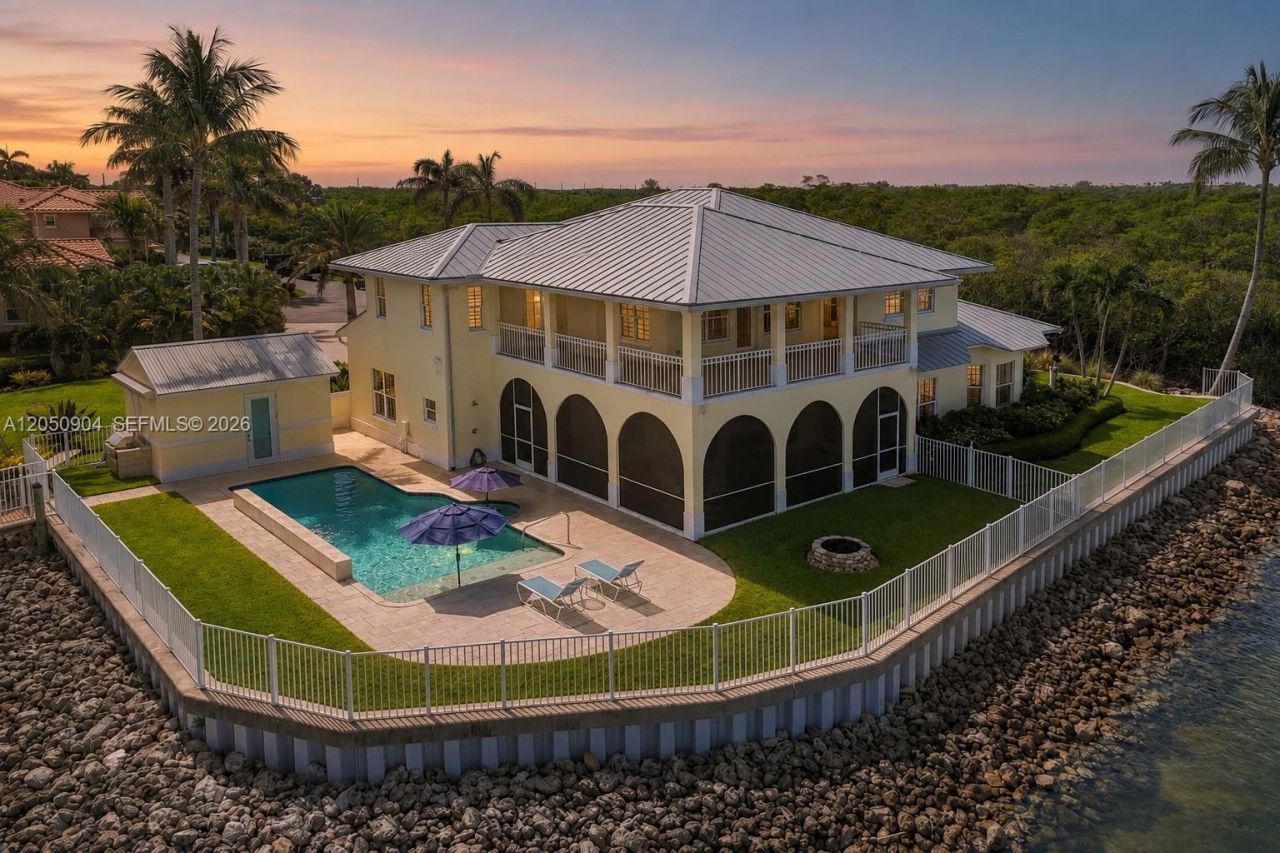 4105 NE Rigels Cove Way, Jensen Beach, FL 34957 Photo