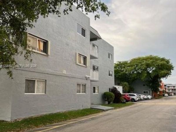 11311 SW 200th St, Unit 309D, Miami, FL 33157