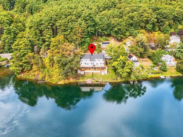 288 Grove St, Unit 288, Clinton, MA 01510