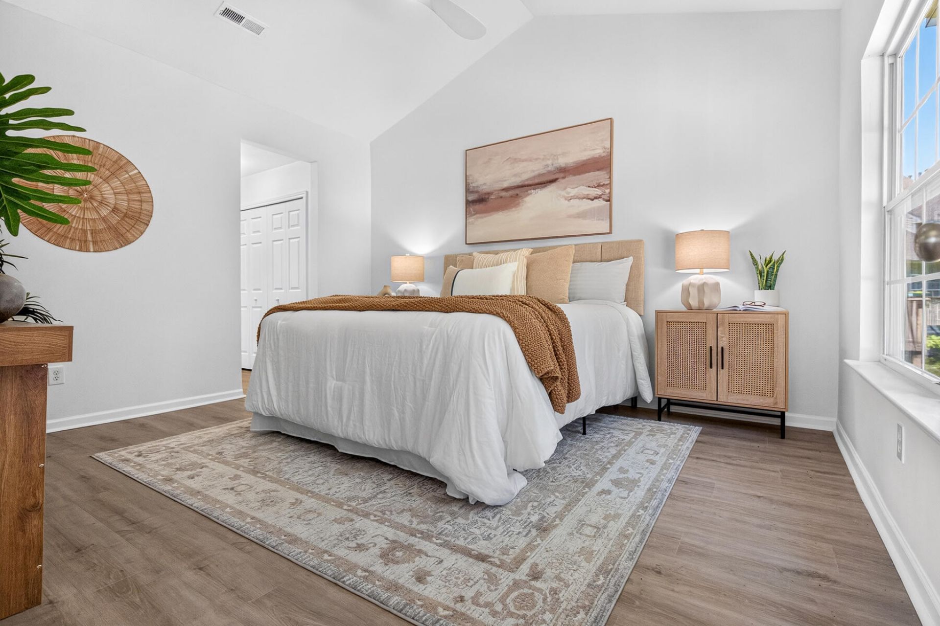 201 Darcy Avenue Photo 16