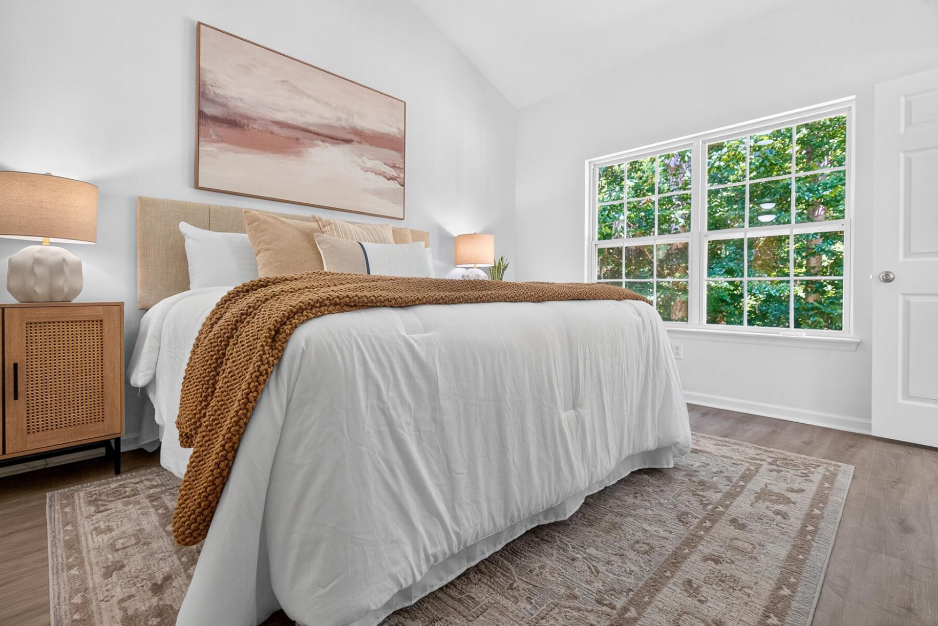 201 Darcy Avenue Photo 17