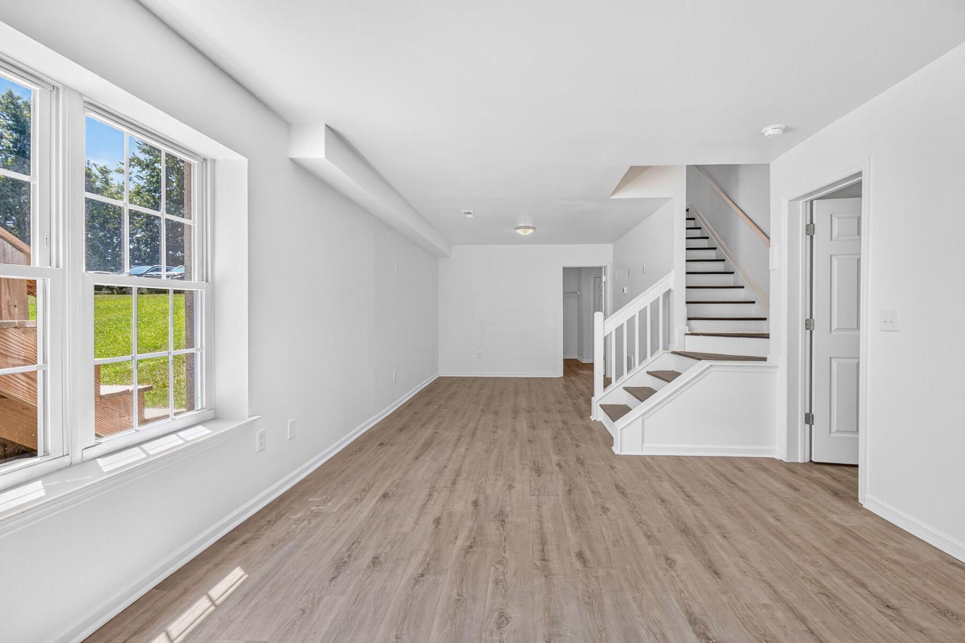 201 Darcy Avenue Photo 24