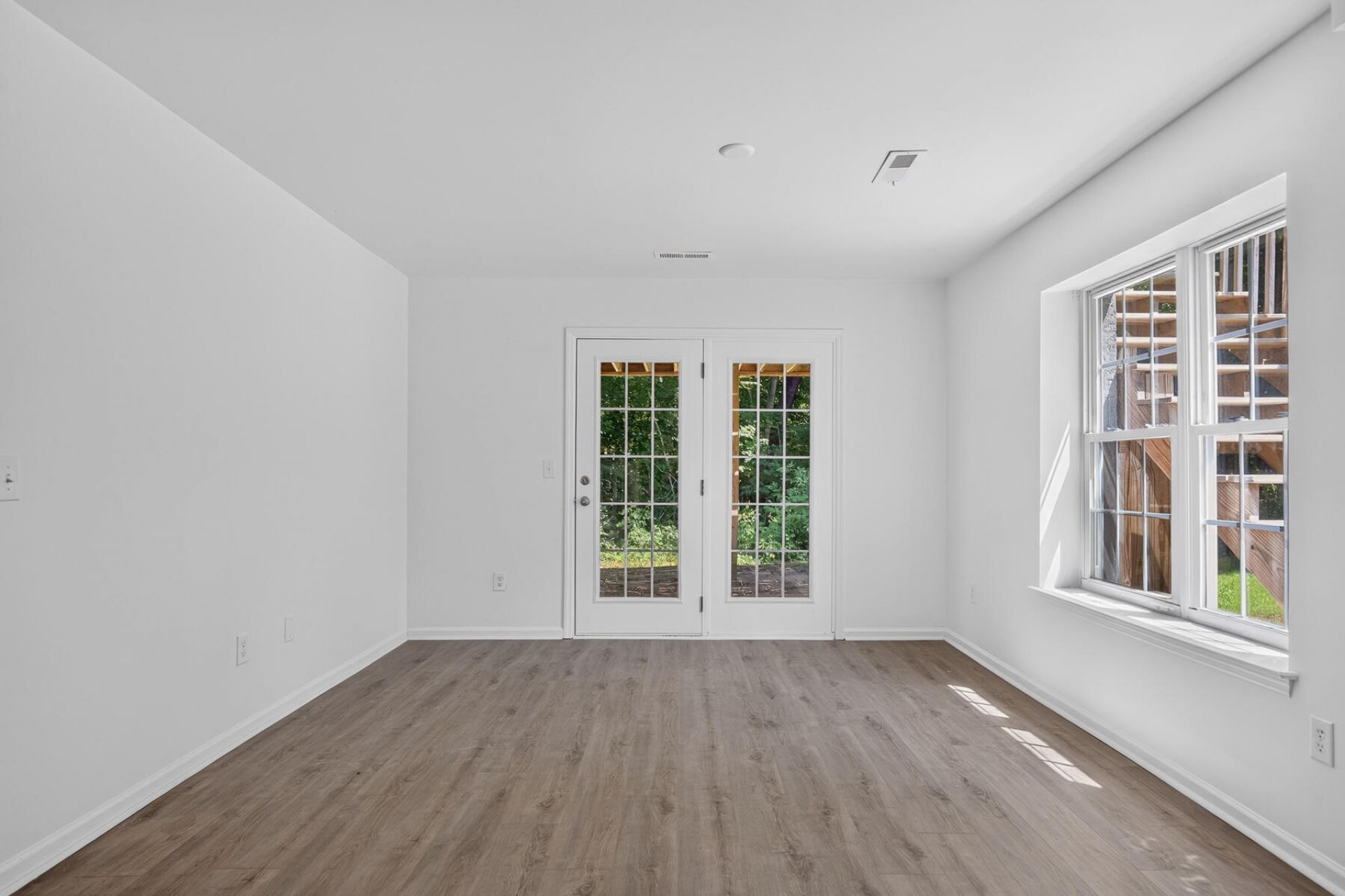 201 Darcy Avenue Photo 25