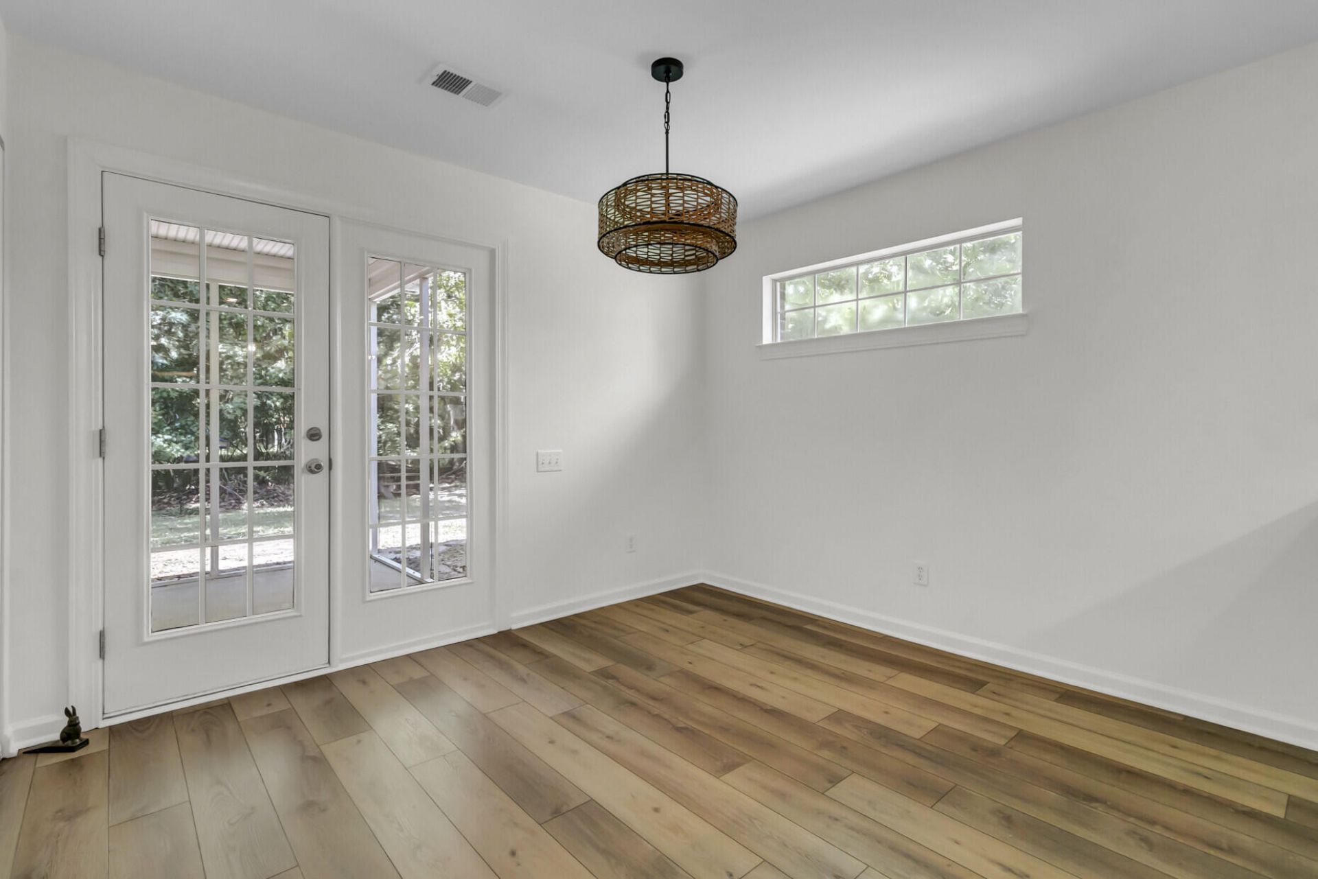 3292 Queensgate Way Photo 13