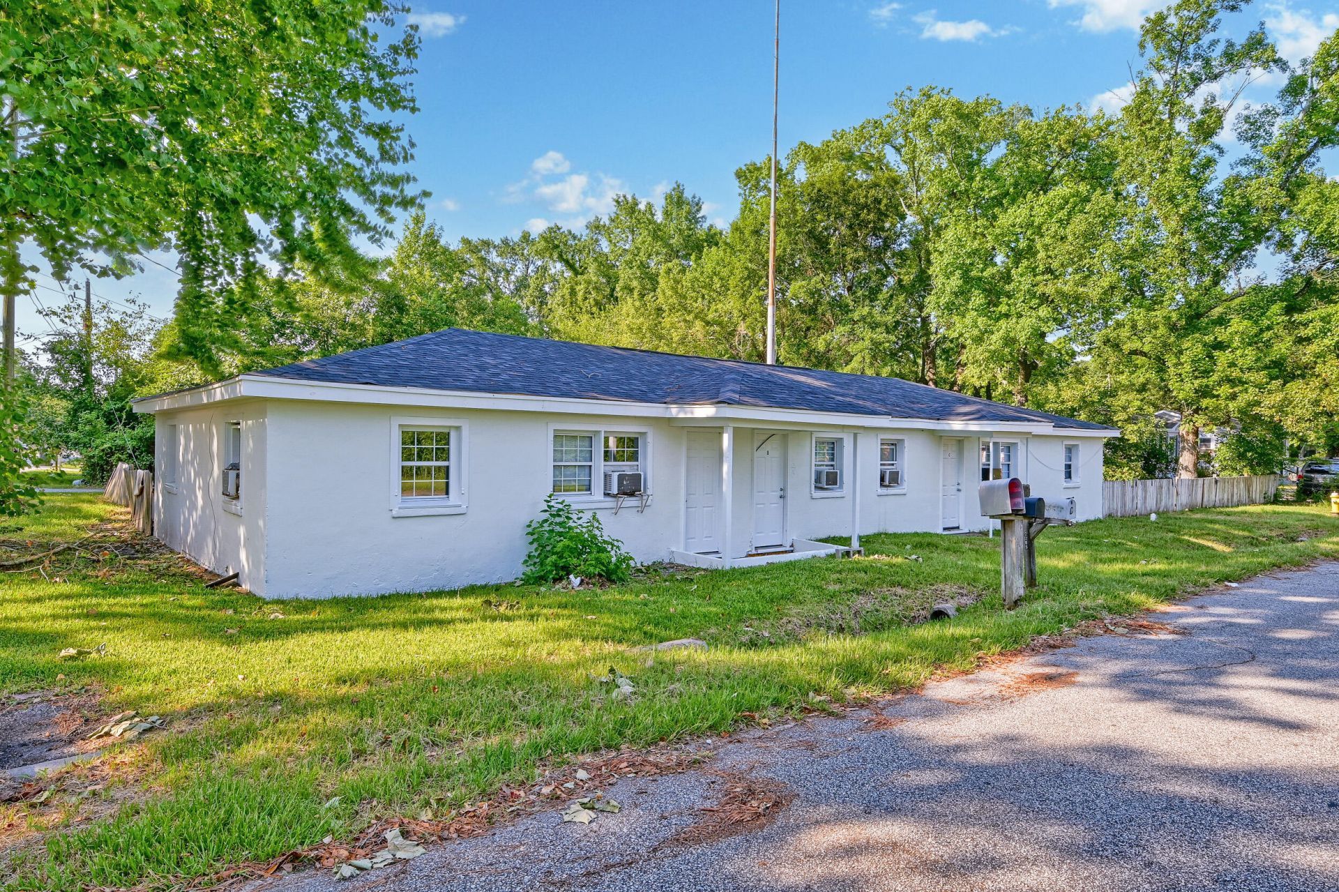 2205 Russelldale Avenue Photo 35