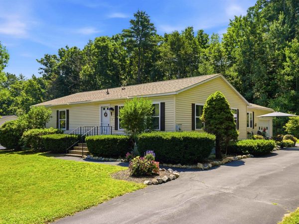 26 Deer Path, Hopkinton, NH 03229
