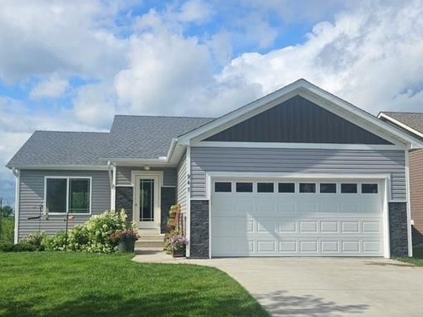 947 Breckenridge Lane , Montrose, MN 55363