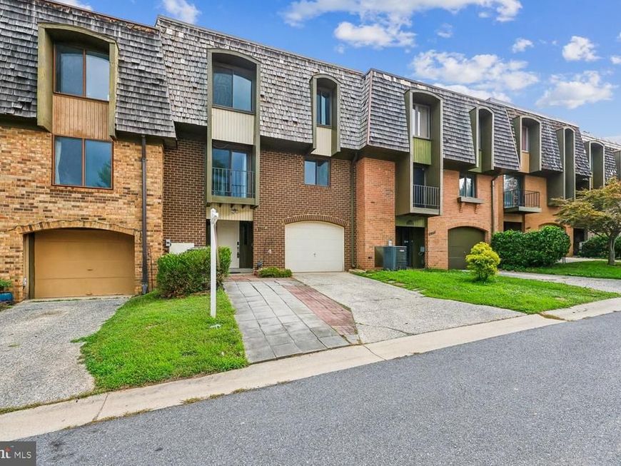 9507 Fern Hollow Way, Montgomery Village, MD 20886 Main Photo