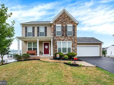 110 SUGAR DRIVE, YORK HAVEN, PA 17370