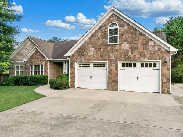 1545 Seven Oaks Drive, Morristown, TN 37814