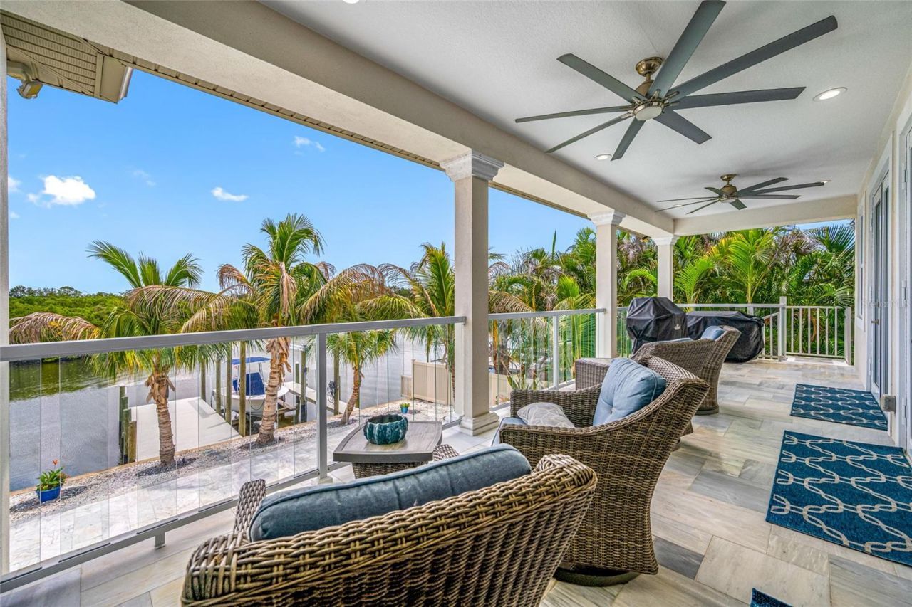 3138 Phoenix Avenue, Oldsmar, FL 34677 Photo