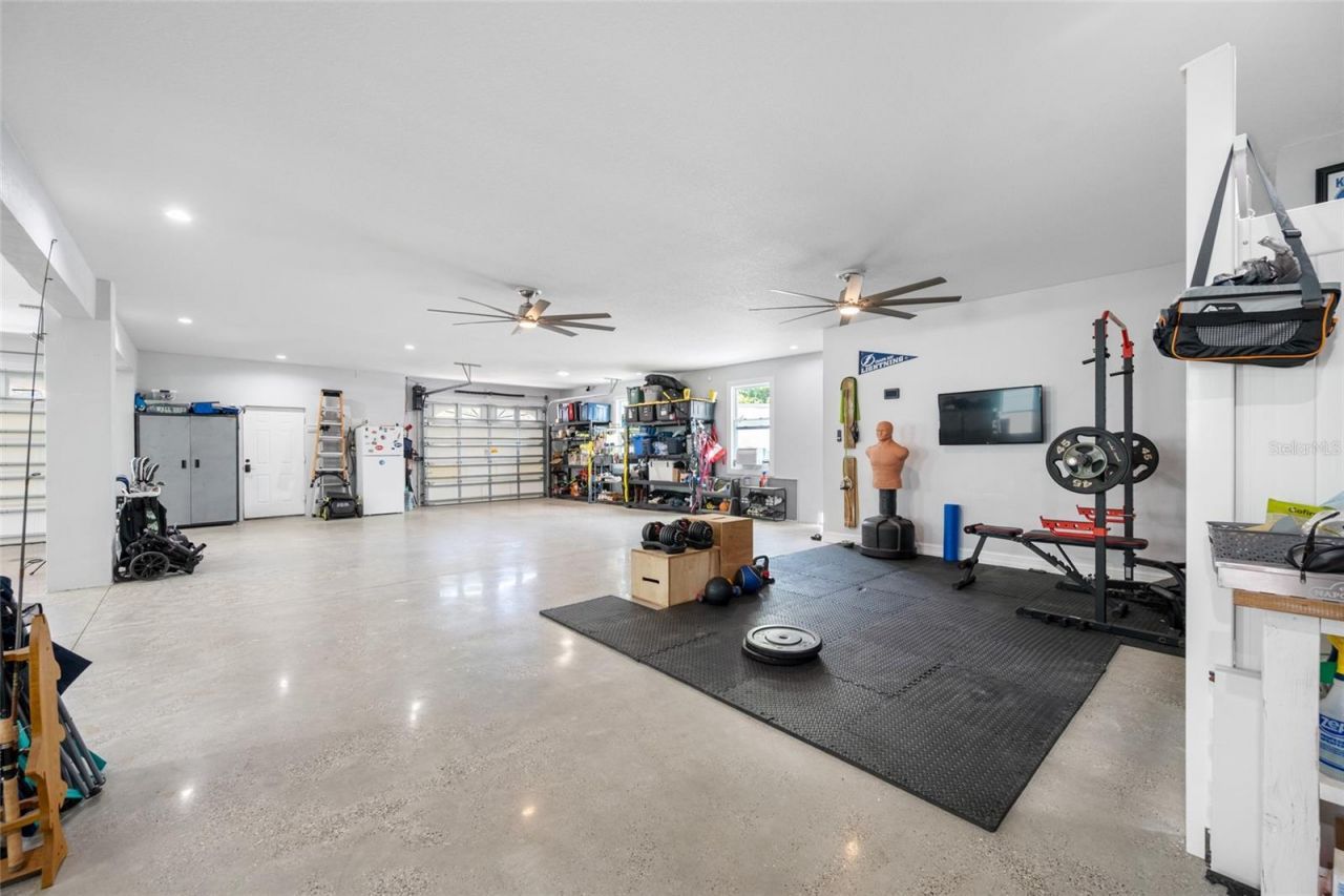 3138 Phoenix Avenue, Oldsmar, FL 34677 Photo