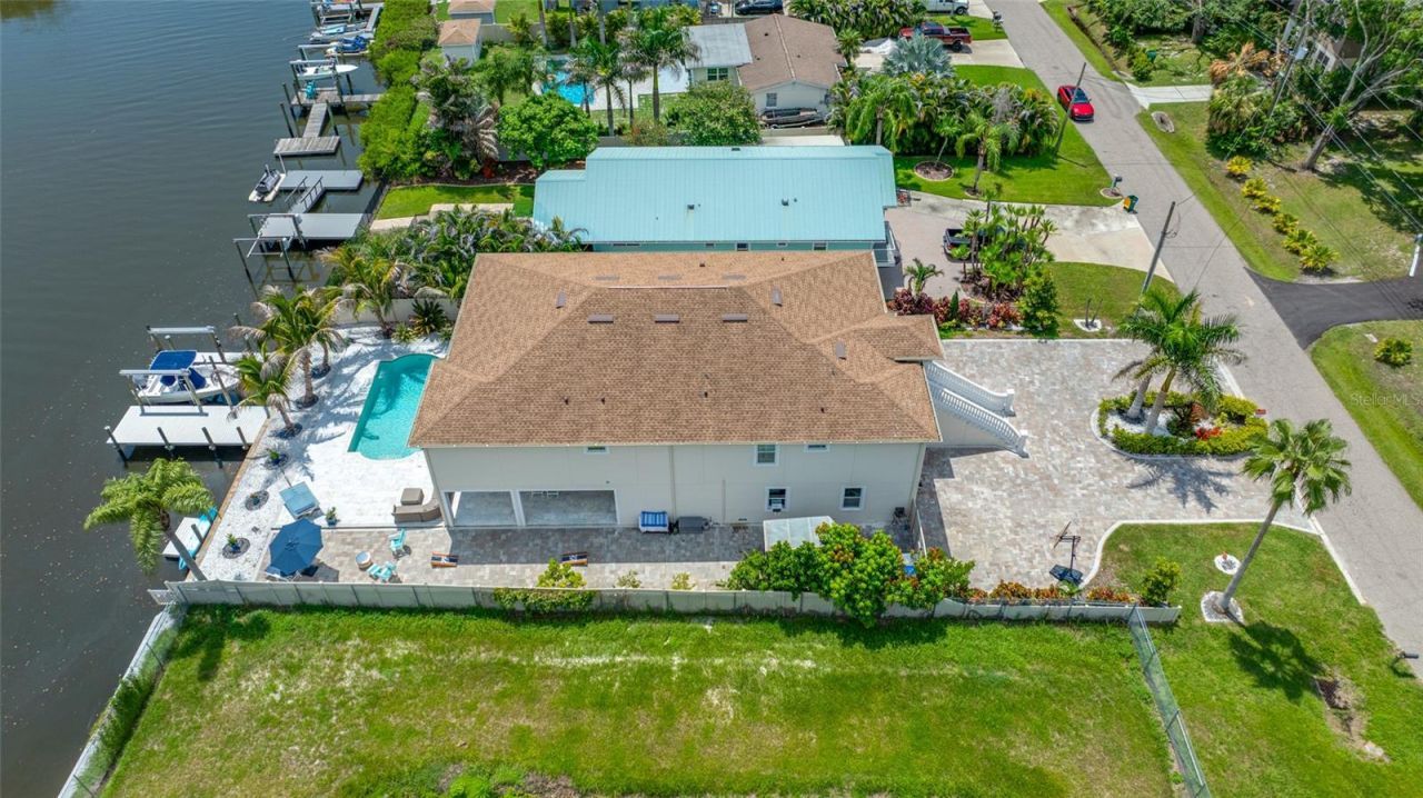 3138 Phoenix Avenue, Oldsmar, FL 34677 Photo