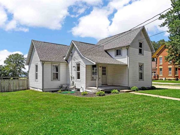 519 N Washington St, Lisbon, IA 52253