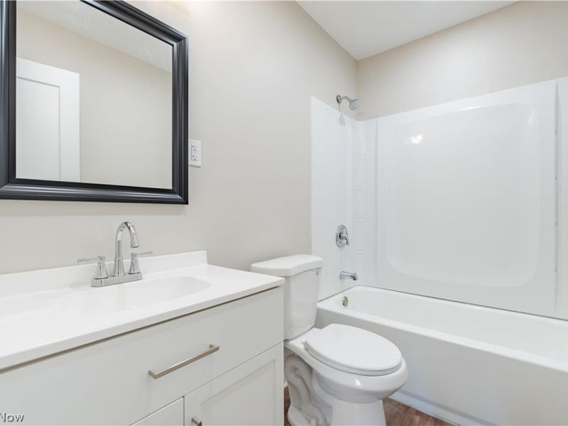 2100 Delmore Street, Cuyahoga Falls, OH 44221 Photo 18