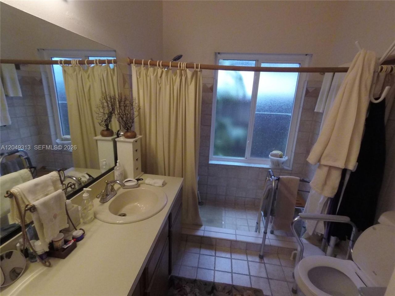 2811 Devonwood Ave , Miramar, FL 33025 Photo
