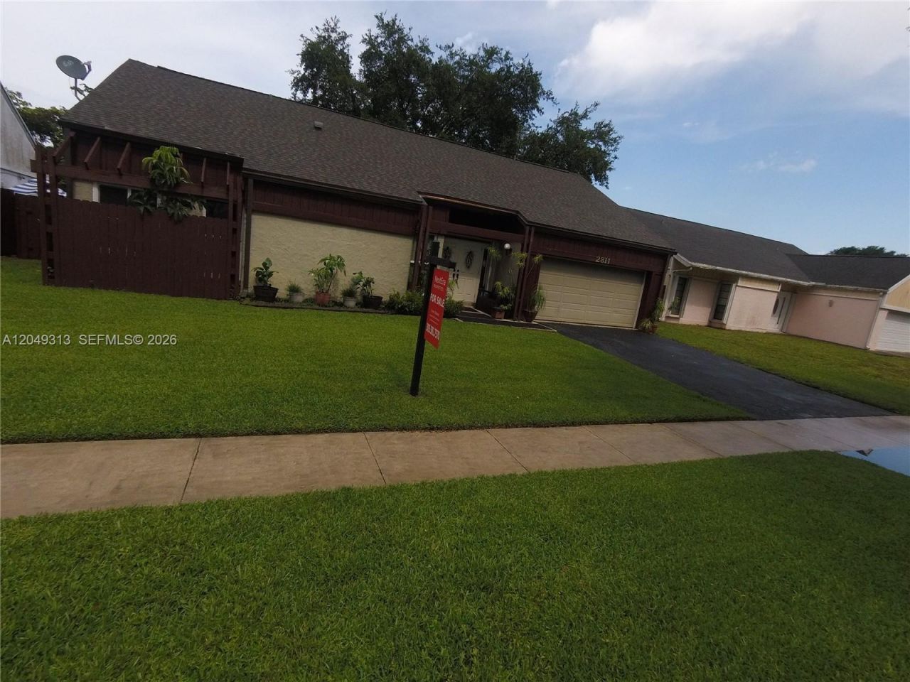 2811 Devonwood Ave , Miramar, FL 33025 Photo