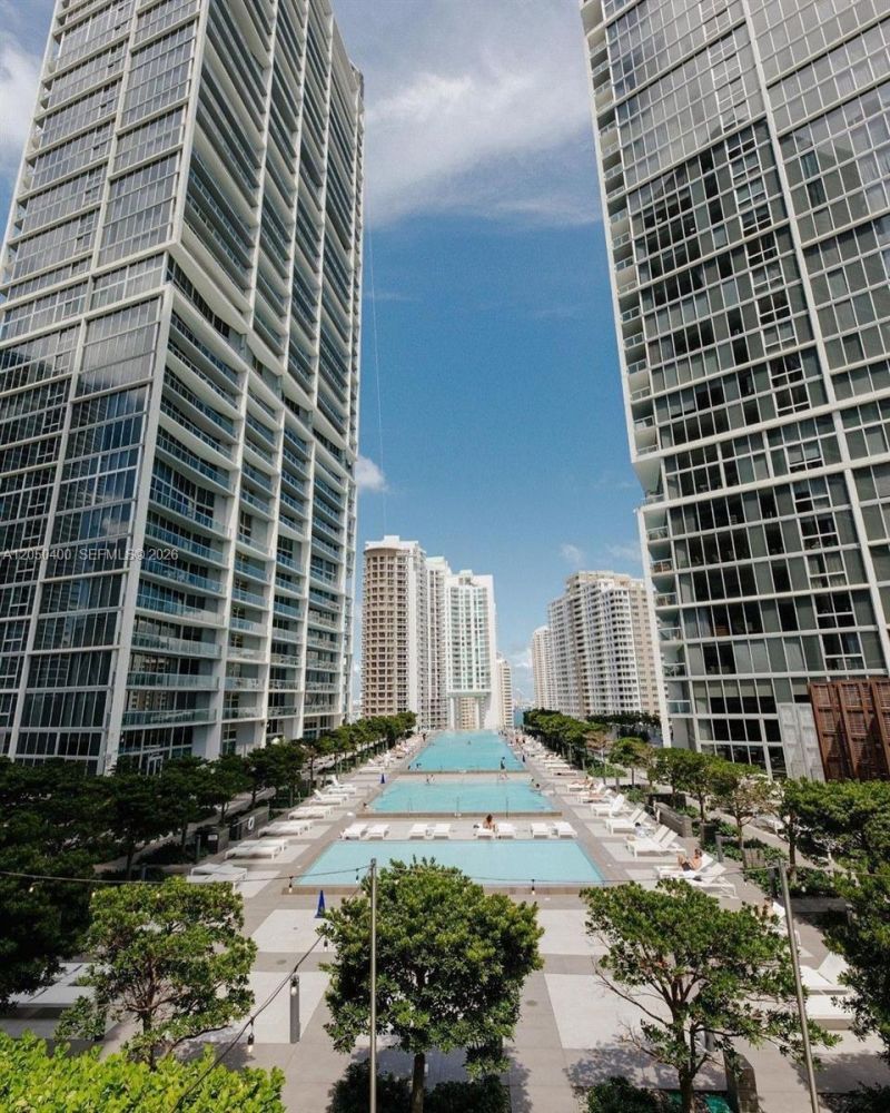 475 Brickell Ave , Unit 1012, Miami, FL 33131 Photo