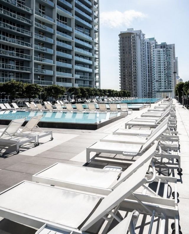 475 Brickell Ave , Unit 1012, Miami, FL 33131 Photo