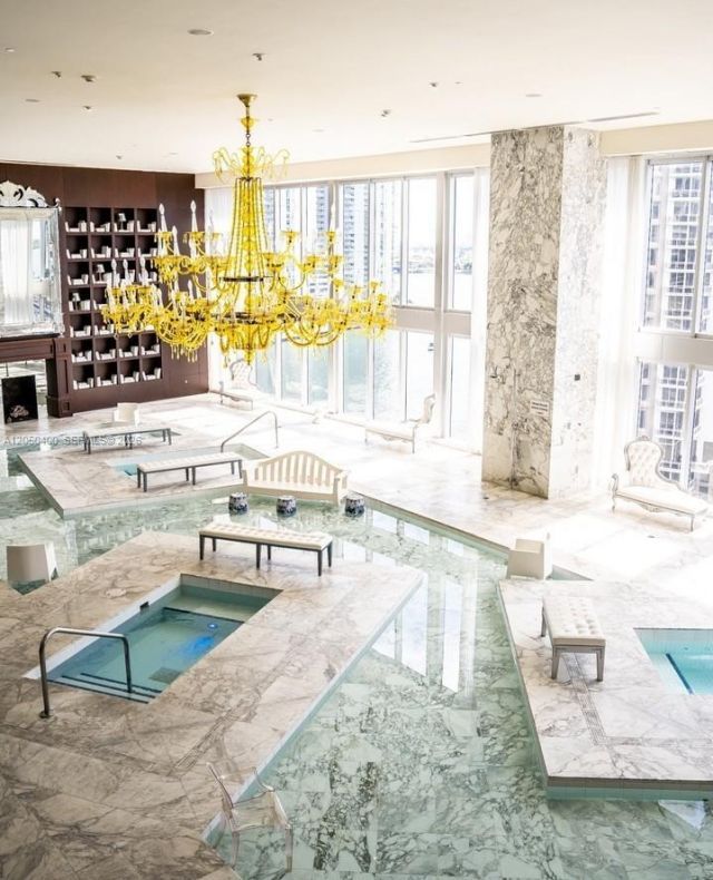 475 Brickell Ave , Unit 1012, Miami, FL 33131 Photo