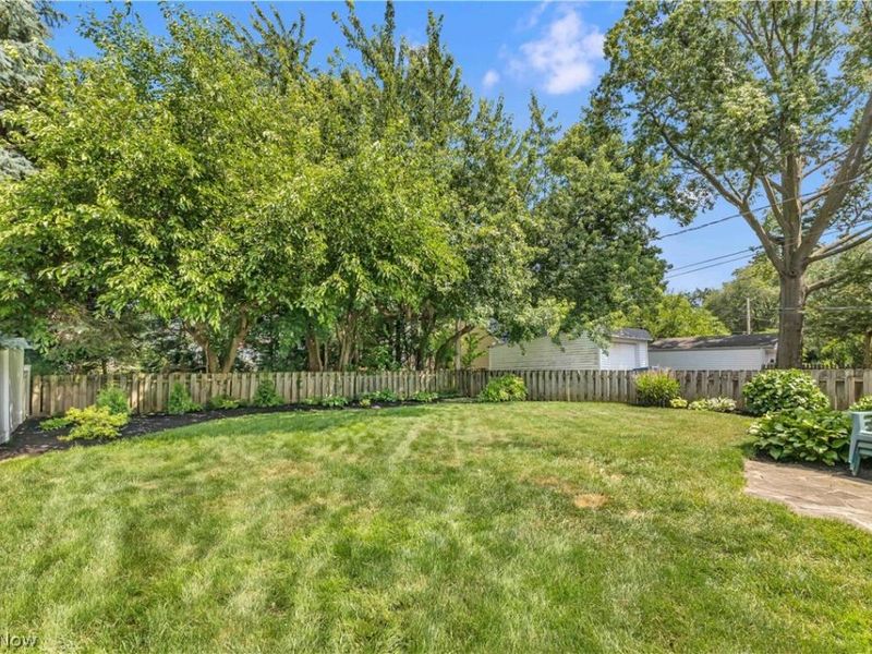 351 Oakmoor Avenue, Bay Village, OH 44140 Photo 30