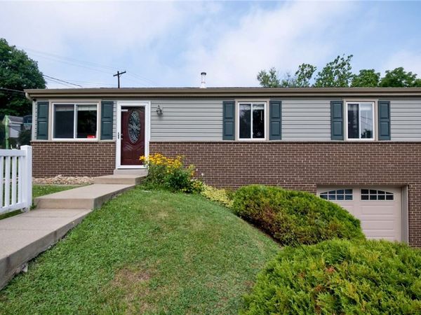 701 Millers Ln, Pittsburgh, PA 15239