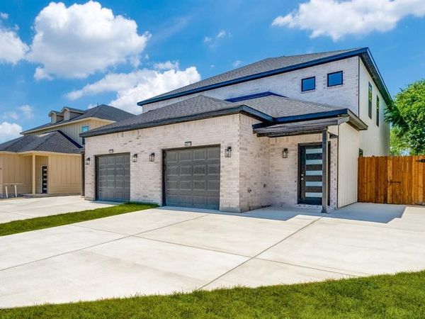 8009 Doreen Avenue , Unit 8011, Fort Worth, TX 76116
