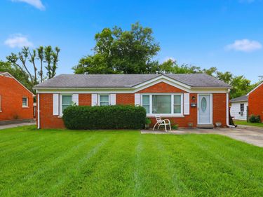 1008 Della Drive, Lexington, KY 40504