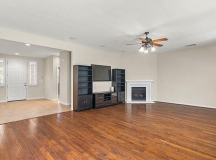 15939 Crescent Park Cir, Lathrop, CA 95330 Photo