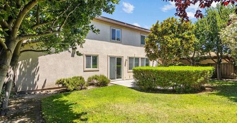15939 Crescent Park Cir, Lathrop, CA 95330 Photo