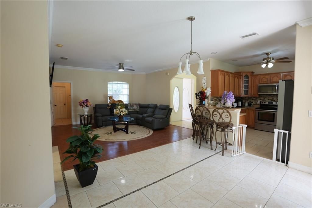 219 Columbus Ave , Lehigh Acres, FL 33936 Photo