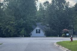 11 Otter Trail Court photo 4
