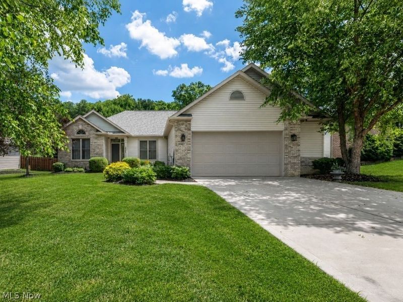 20427 Scotch Pine Way, Strongsville, OH 44149 Photo 3