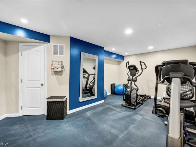 20427 Scotch Pine Way, Strongsville, OH 44149 Photo 37