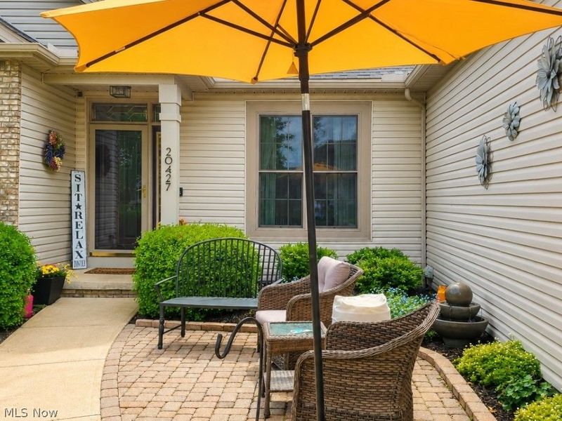 20427 Scotch Pine Way, Strongsville, OH 44149 Photo 4