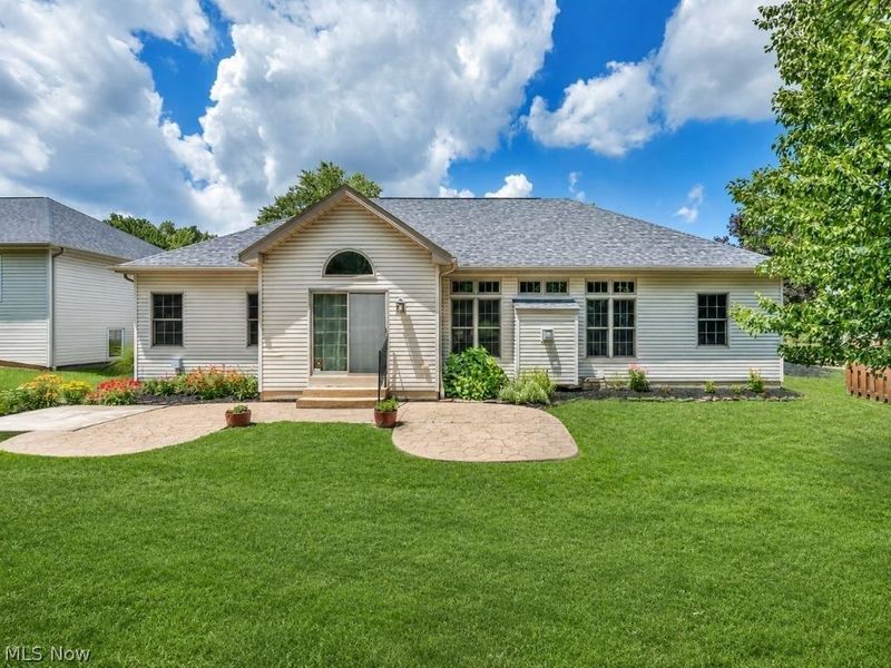 20427 Scotch Pine Way, Strongsville, OH 44149 Photo 45
