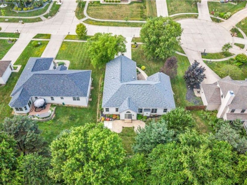 20427 Scotch Pine Way, Strongsville, OH 44149 Photo 48