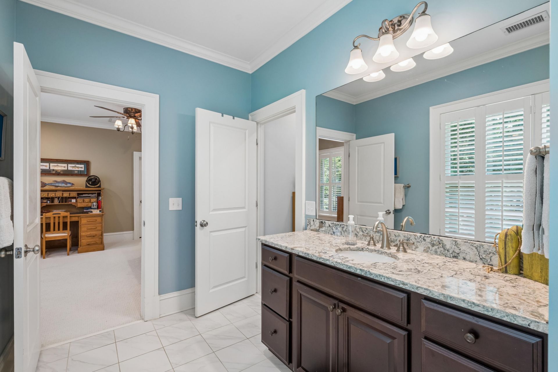 653 Barbados Drive Photo 47